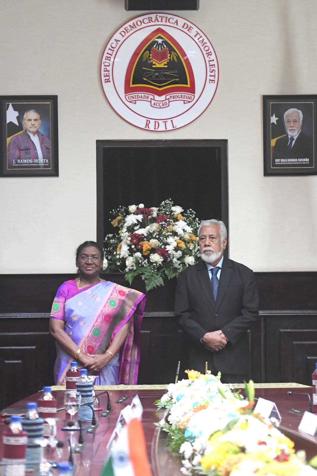 President Droupadi Murmu held a meeting with PM Kay Rala Xanana Gusmão of Timor-Leste. President Murmu said that India and Timor-Leste enjoy warm and cordial relationship based on shared values of democracy and plurality. Both leaders held talks on wide ranging issues. Three Agreements were also exchanged in the areas of cultural exchanges, radio broadcasting, and visa exemption for holders of diplomatic, official and service passports.